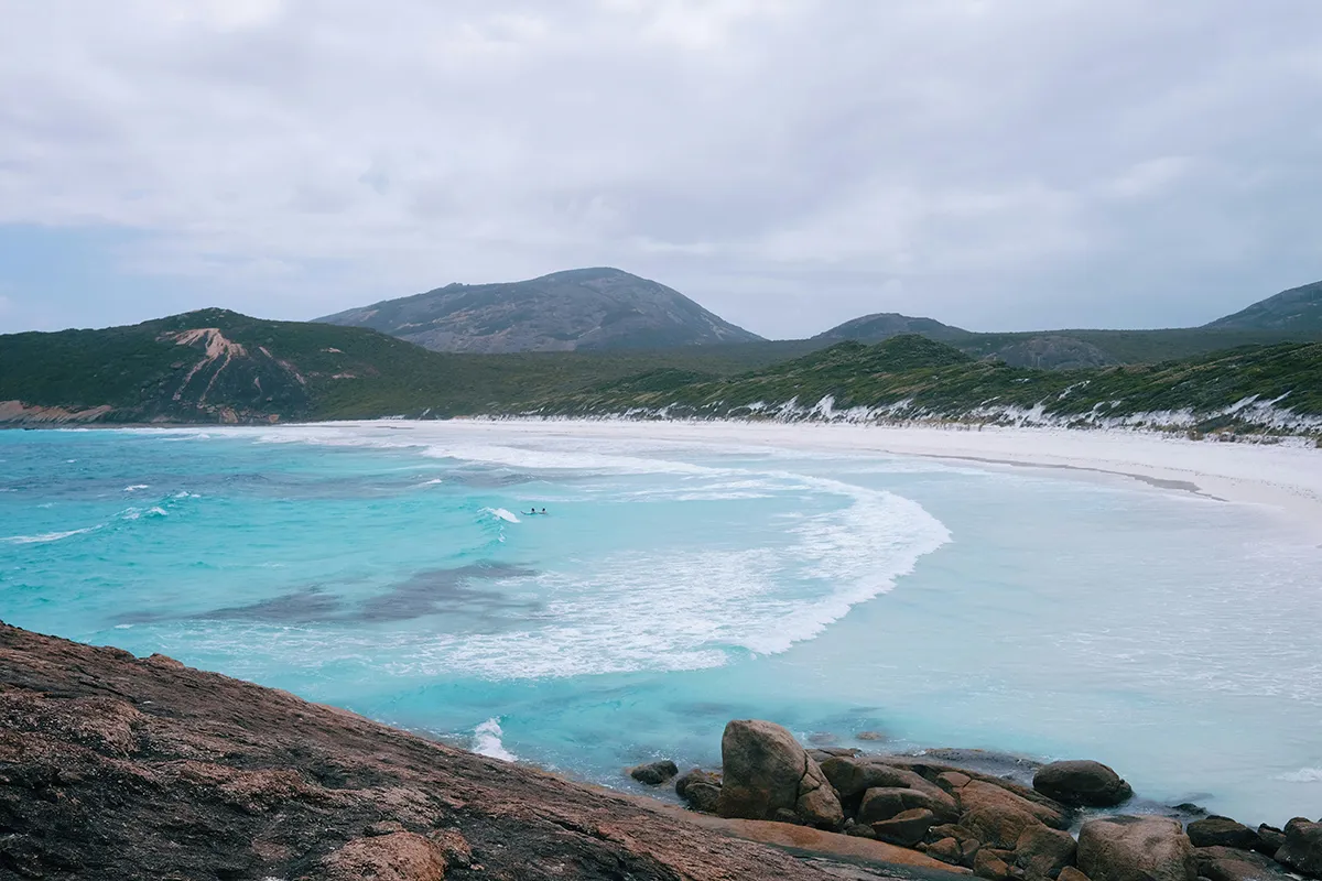 Turquoise water and white sand at Hellfire Bay in Cape Le Grand National Park near Esperance