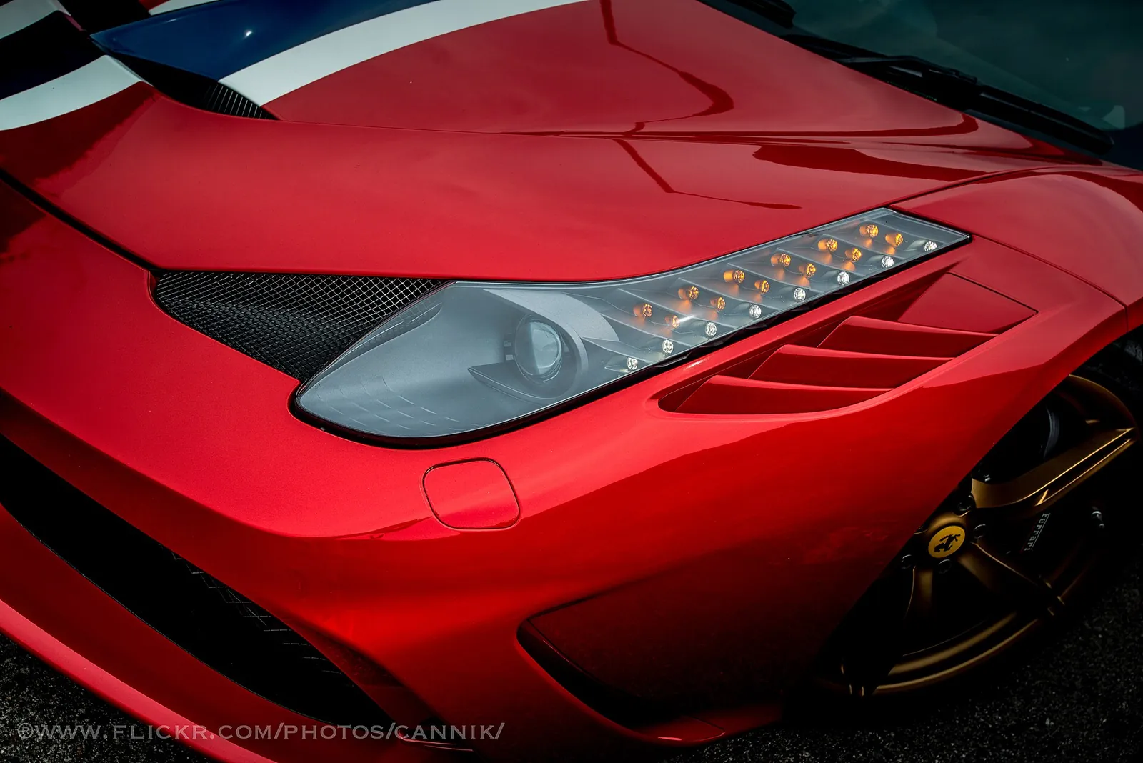 Headlight and three side louvres on a Ferrari 458 Speciale, a styling nod to the 250 GTO and F40