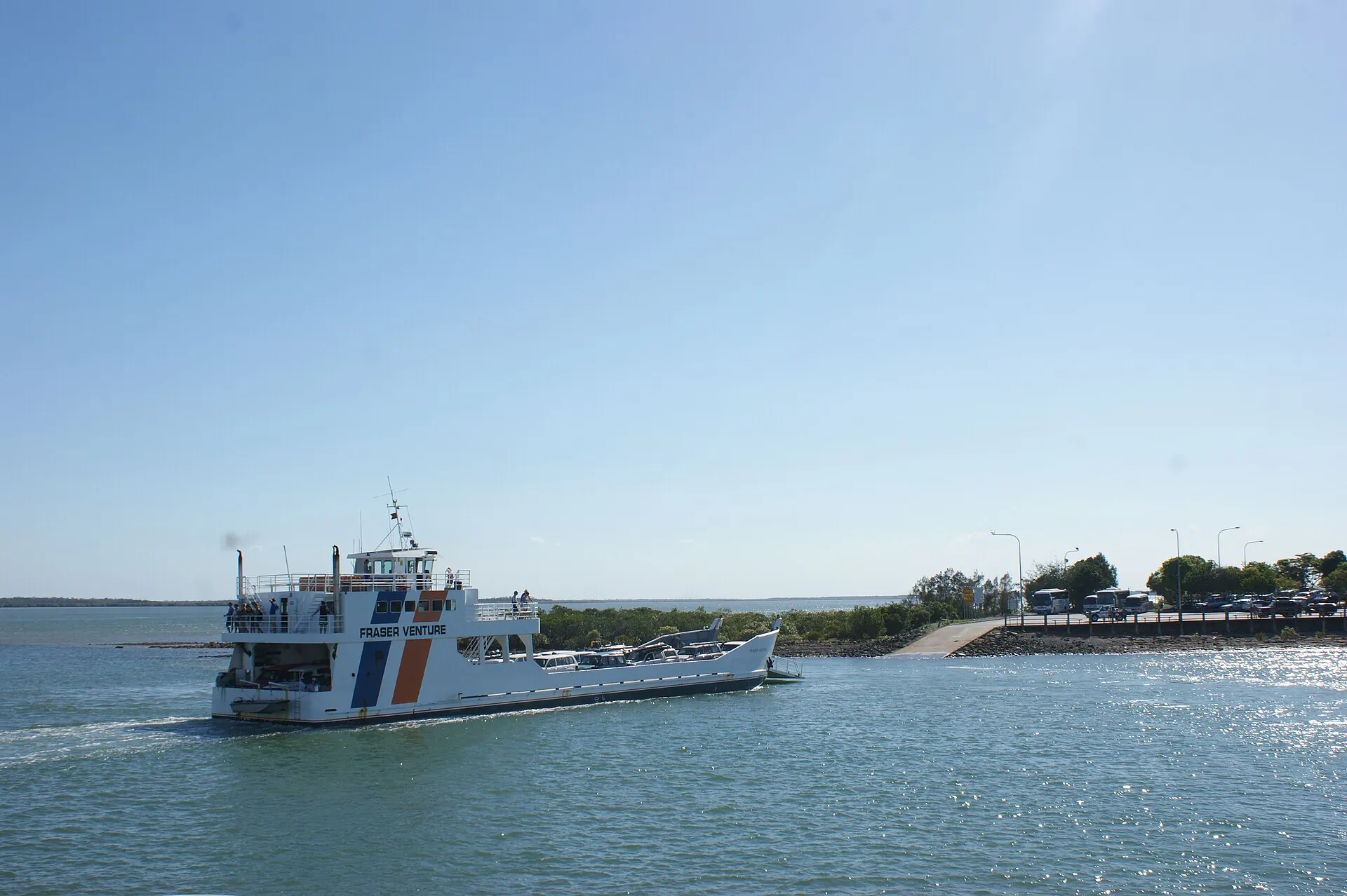 Vehicle ferry crossing the Great Sandy Strait into River Heads, the mainland departure point for Kingfisher Bay on K'gari
