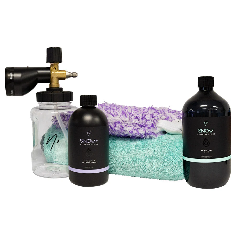 Waxit Enthusiast Car Wash Kit with Nv Snowstorm foam cannon, two black wash bottles, wash mitt and drying towel